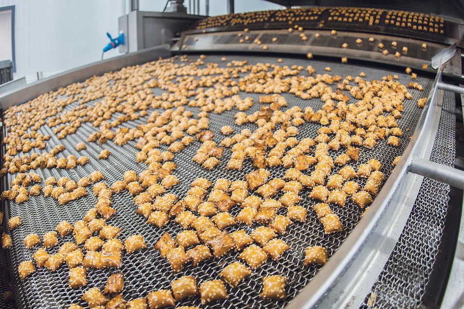 Pretzel maker expanding with new facility in Kansas - NewsOpener Pretzel maker expanding with new facility in Kansas