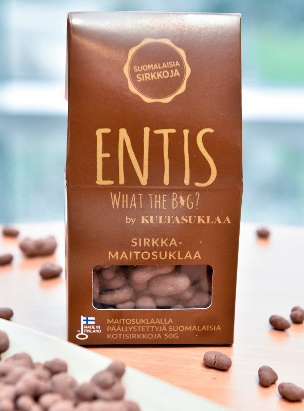 Entis chocolate-covered dried Finnish crickets