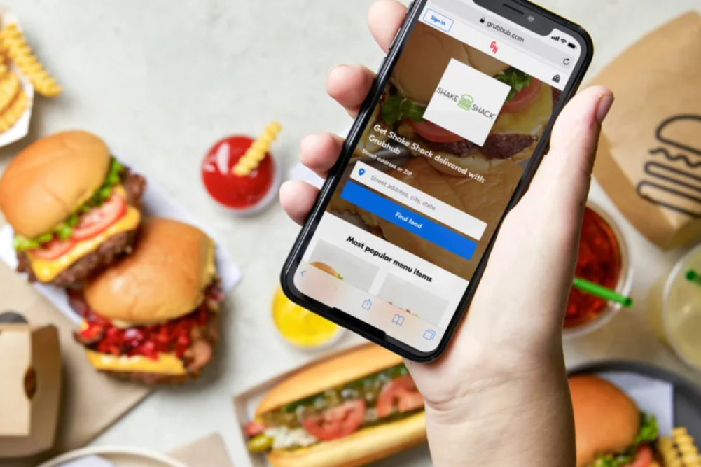 Shake Shack launching delivery exclusively on GrubHub | 2019-11-14 | Food  Business News