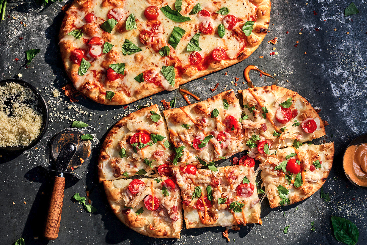 Featured image of post Steps to Prepare Panera Bread Margherita Flatbread Pizza