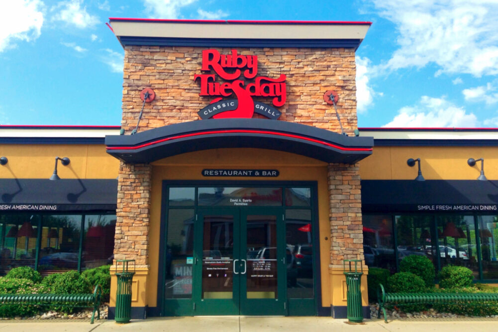 Ruby Tuesday restaurant