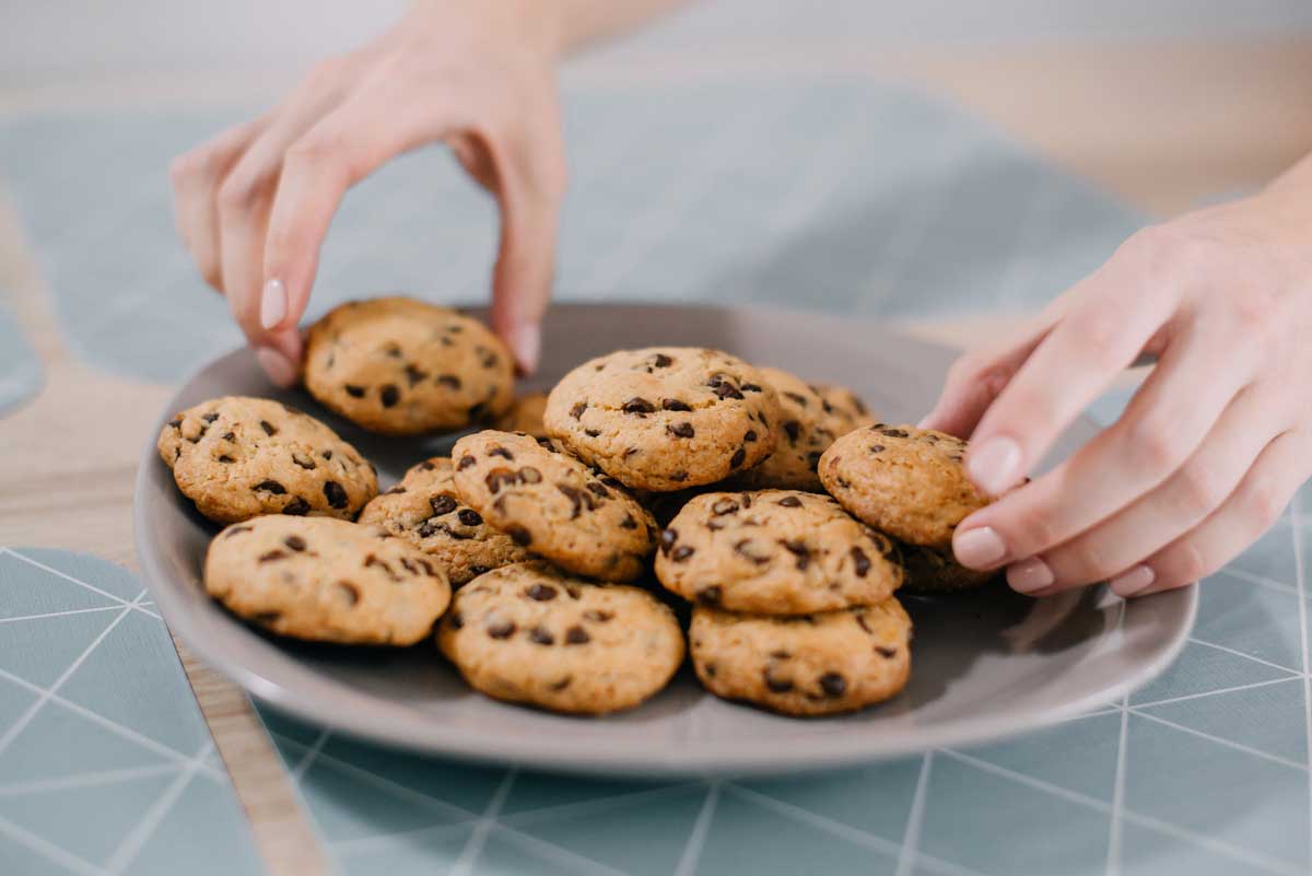 Grabbing cookies