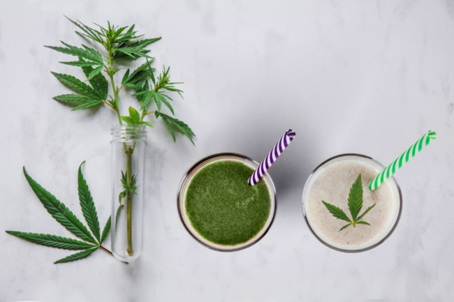 Glasses with fresh beverage, milk and smoothies, with hemp