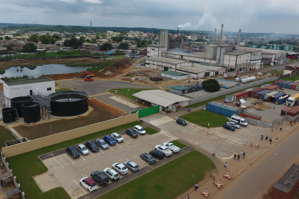 Aerial view of Cargill's cocoa processing facilities in Yopougon, Côte d’Ivoire