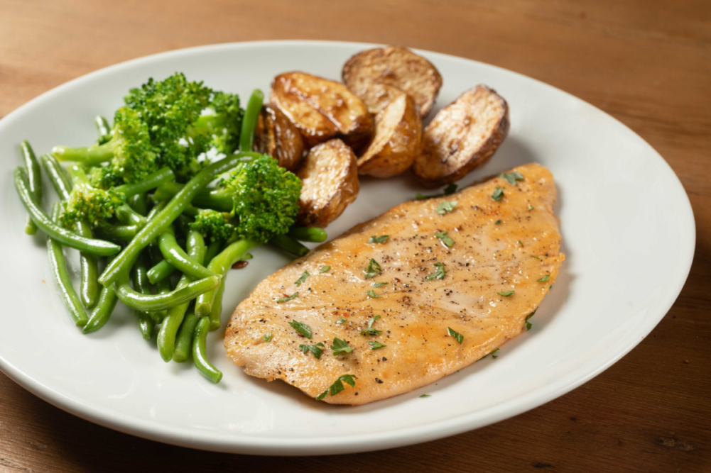 Cultivated Chicken Breast from Future Meat Technologies