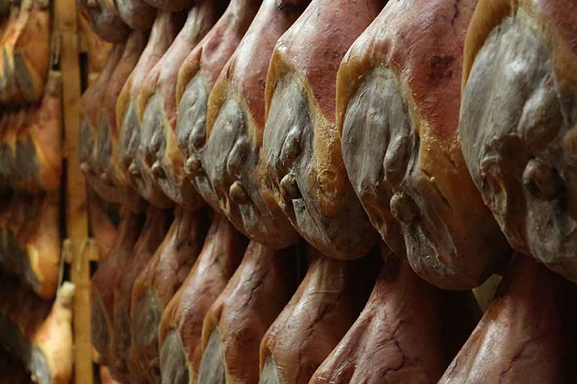 Parma ham maturing