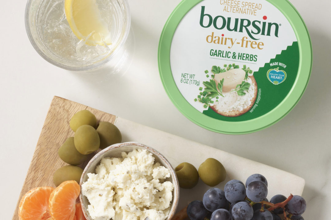 Boursin Dairy-Free Cheese Spread Alternative Garlic & Herbs