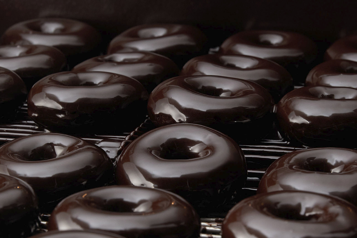 Krispy Kreme Oreo Cookie Glaze waterfall