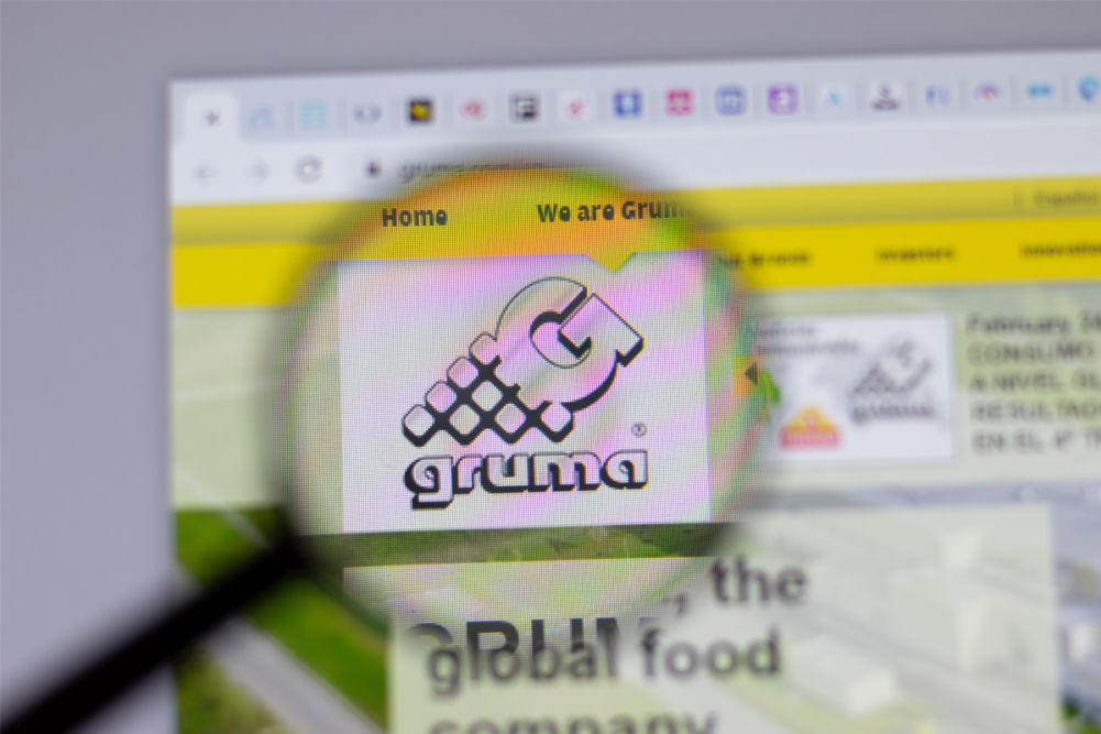 Gruma logo magnified on a website