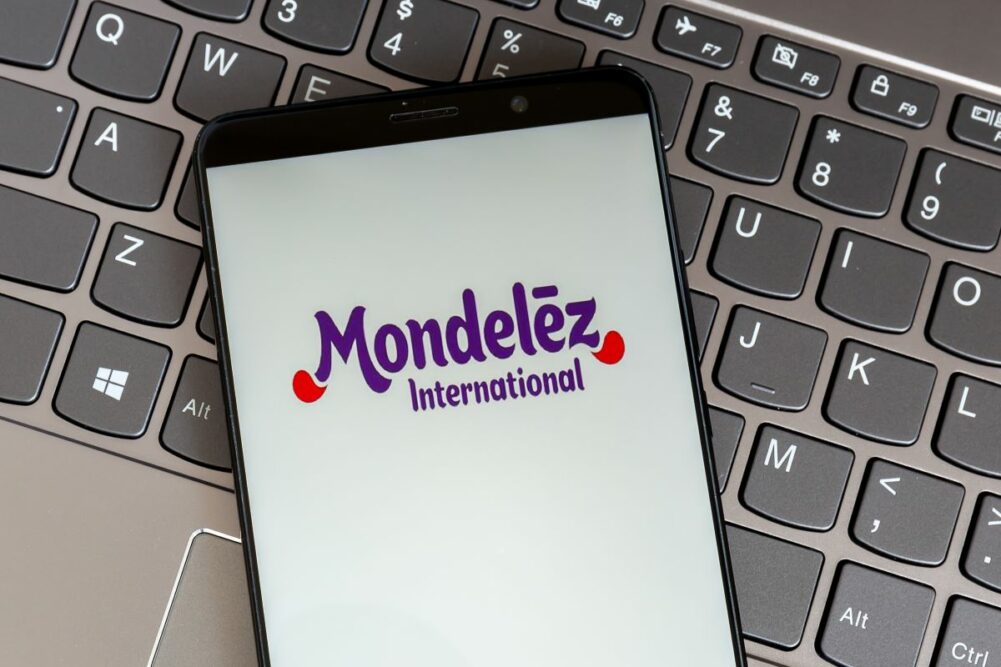 Mondelez logo open on a smartphone browser