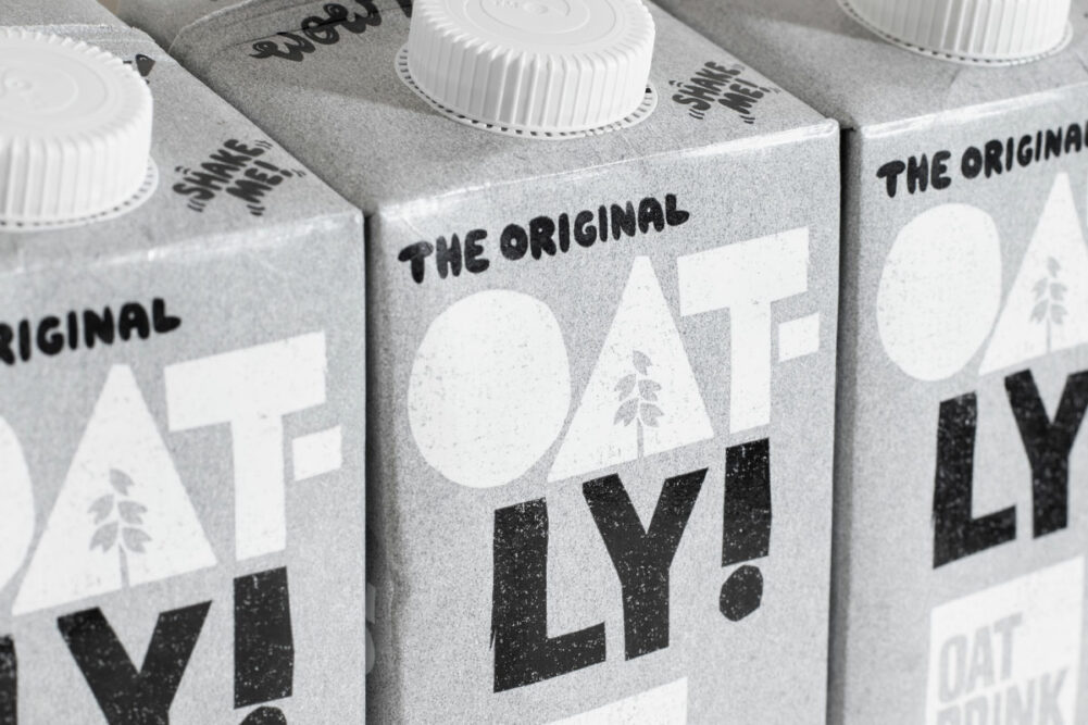 Oat milk company offers free advertising space to dairy companies with  transparent climate labelling