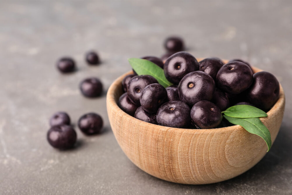 Acai berries in a bowl