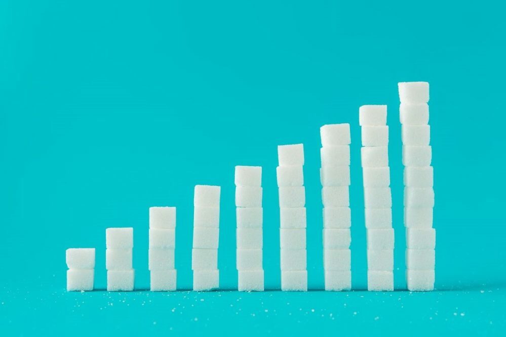 Sugar cubes stacked to look like a bar graph