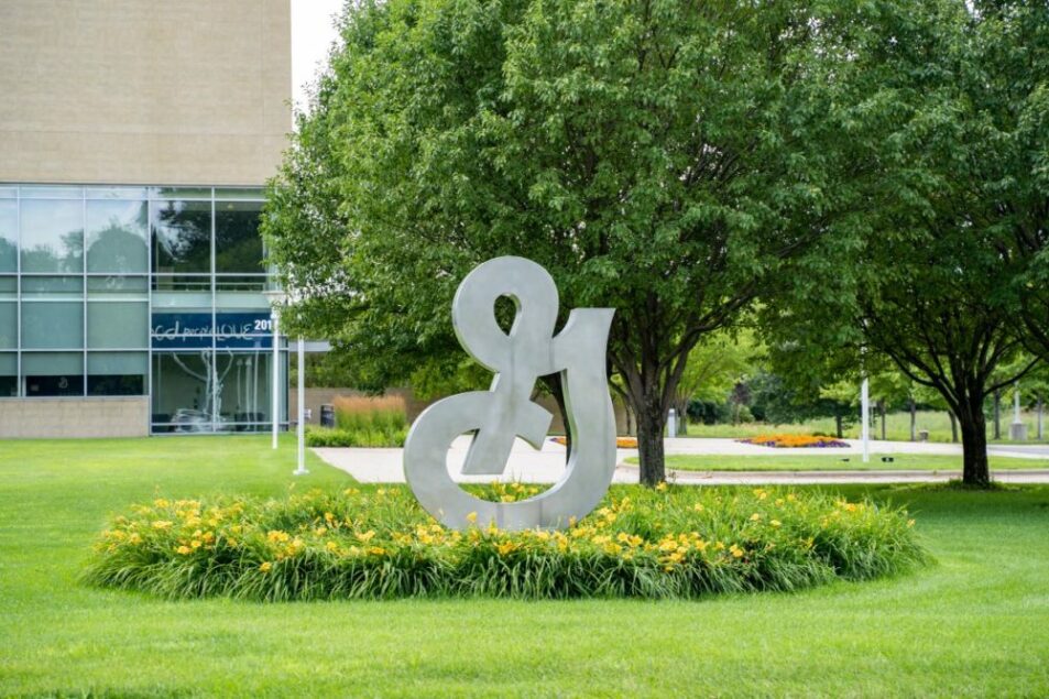 General Mills seeks to regain momentum on productivity
