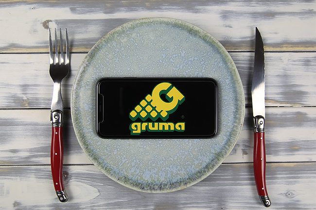 Grumo logo on a phone