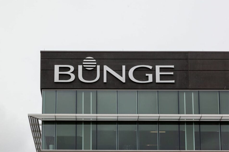 https://www.foodbusinessnews.net/ext/resources/2024/11/01/Bunge_lead_adst_JHVEPhoto.jpg?height=635&t=1730470759&width=1200