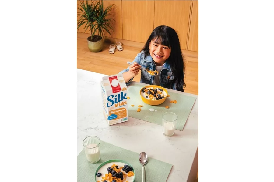 Silk kids lead