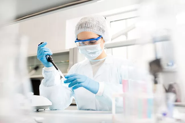 woman in food lab