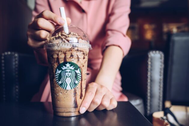 https://www.foodbusinessnews.net/ext/resources/2025/05/01/starbucks-lead-----BOYLOSO.jpg?height=418&t=1746102188&width=800