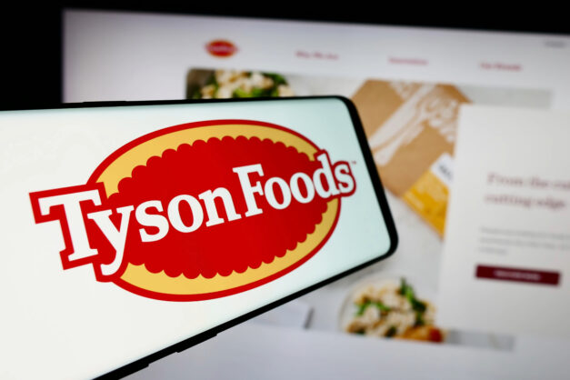 https://www.foodbusinessnews.net/ext/resources/2025/05/06/tyson-lead.jpg?height=418&t=1746534410&width=800
