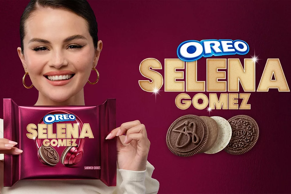 Selena-Gomez-Oreo.jpg