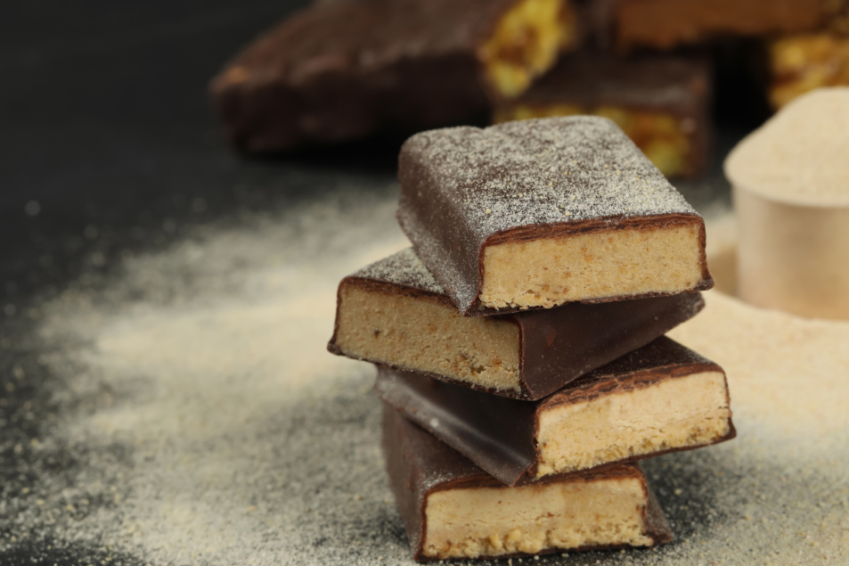 https://www.foodbusinessnews.net/ext/resources/2025/06/26/Galam-Shutterstock-Protein-Bar-article.png?height=635&t=1751288489&width=1200