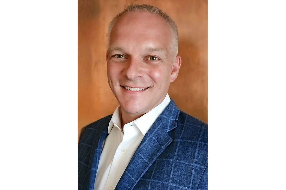 https://www.foodbusinessnews.net/ext/resources/2025/09/15/Adam-Hitchmen-headshot-lead.jpg?height=635&t=1757954887&width=1200