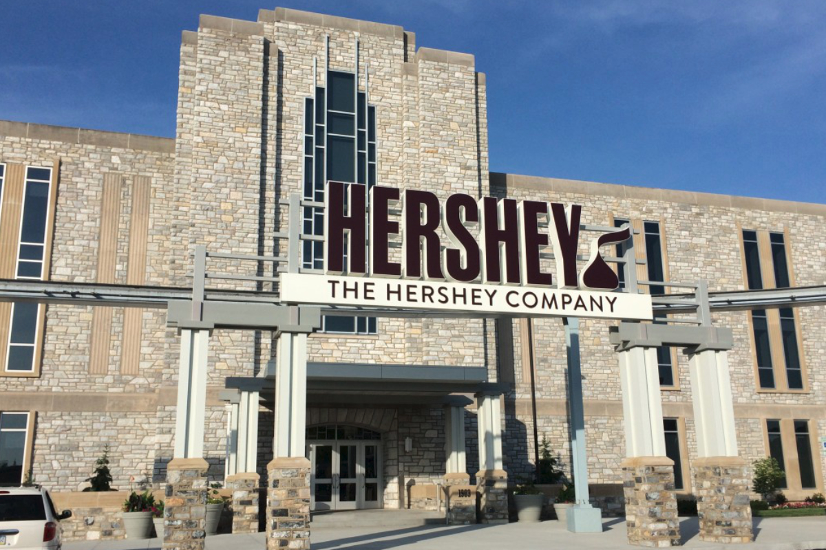 hershey-to-buy-shares-from-hershey-trust-co-2018-11-08-food